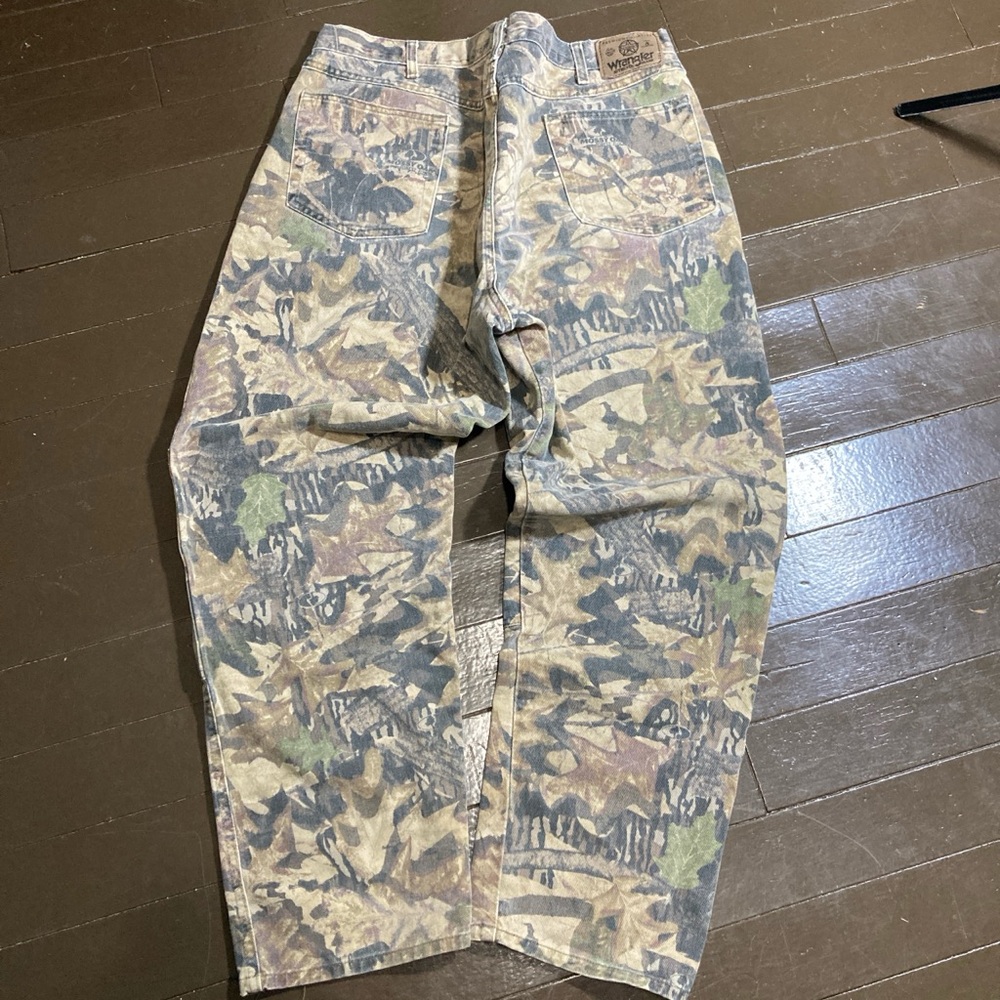 Real tree wrangler mossy oak men’s pants